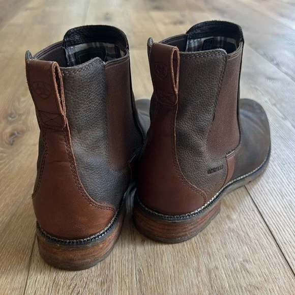 Women’s Ariat Wexford Waterproof Chelsea Boot - Picture 3 of 5